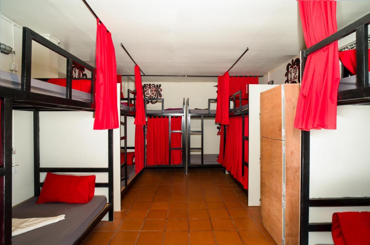Pomme Brewhouse Hostel Siem Reap Luaran gambar
